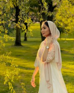 Unaisa Subair Most Liked Photos and Posts