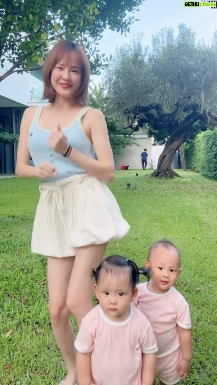 Ungsumalynn Sirapatsakmetha - 380.8K Likes - ซ้อมไว้ก่อนไปเกาหลี ค่ายไหนค่อยว่ากันอีกที😄