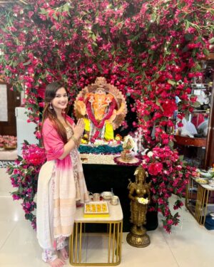Unnati Parab Instagram - Counting days 🙏🏻💕