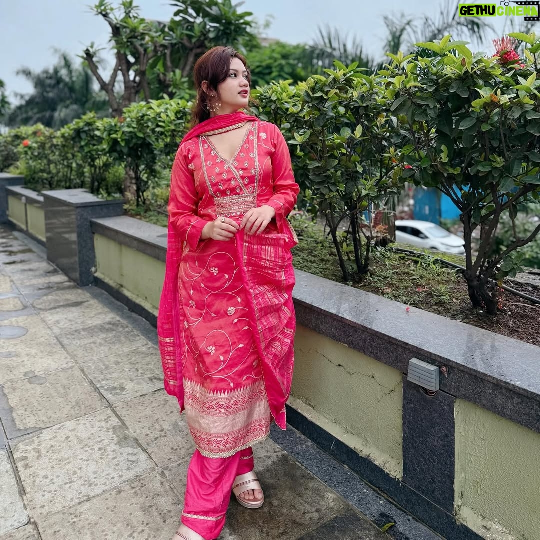 Unnati Parab - 695 Likes - Simple things ✨