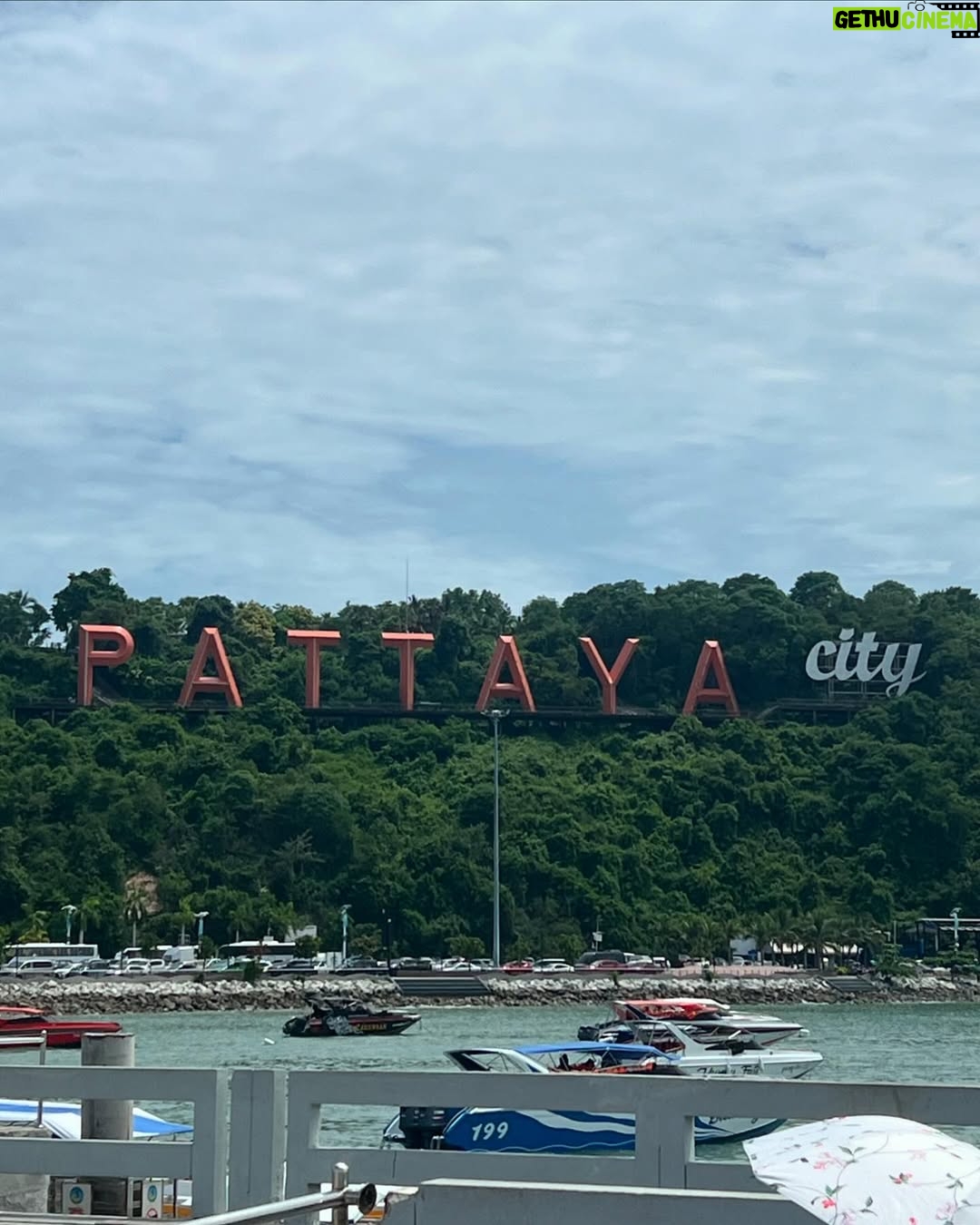 Unnati Parab - 482 Likes - รู้สึกดี