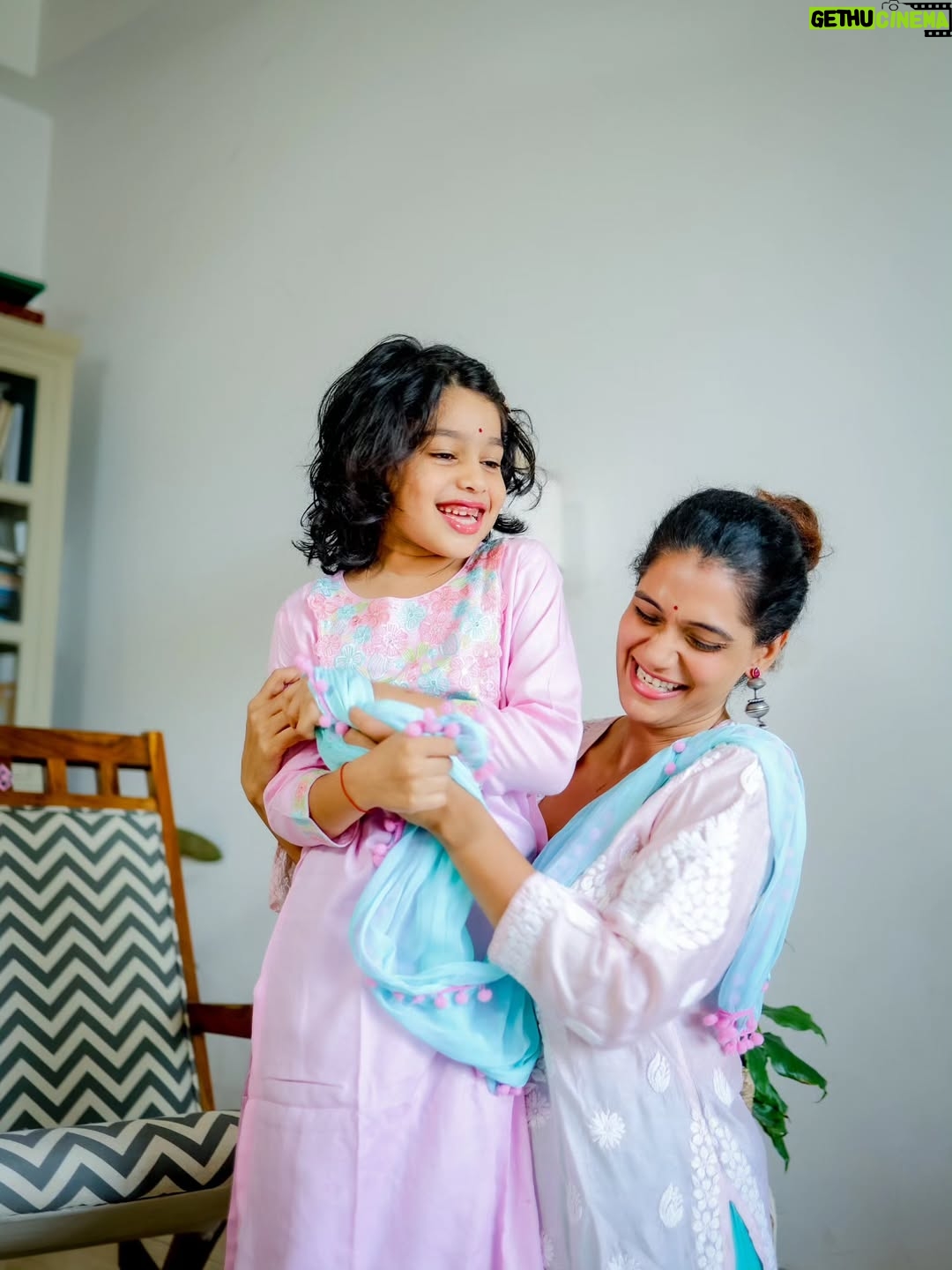 Urmilla Kothare - 28.6K Likes - #collaboration with @firstcryindia

Festivals get brighter when your little one dresses happier! 🌸💫
@firstcryindia has perfect outfits for kids for every celebration...

Their new Diwali collection has the perfect mix of Indian elegance and Western fun for kids.

From sizes to styles… they’ve thought of every child.
Dress up, click more pictures and celebrate beautifully! ❤️

✨And here’s something special for all you amazing moms — use my code UrmilaDW2 to get an exclusive discount on your next FirstCry purchase! 💫

#FirstCrywaliDiwali25 #FirstCrywaliDiwali #FirstCry #FussNowAtFirstcry #FirstCryFashion #FirstCryIndia #KidsFashion #FestiveLooksForKids #KidsFashionIndia #FestiveVibes #FeelingFestive #MomAndDaughterMoments #UrmillaKanetkar