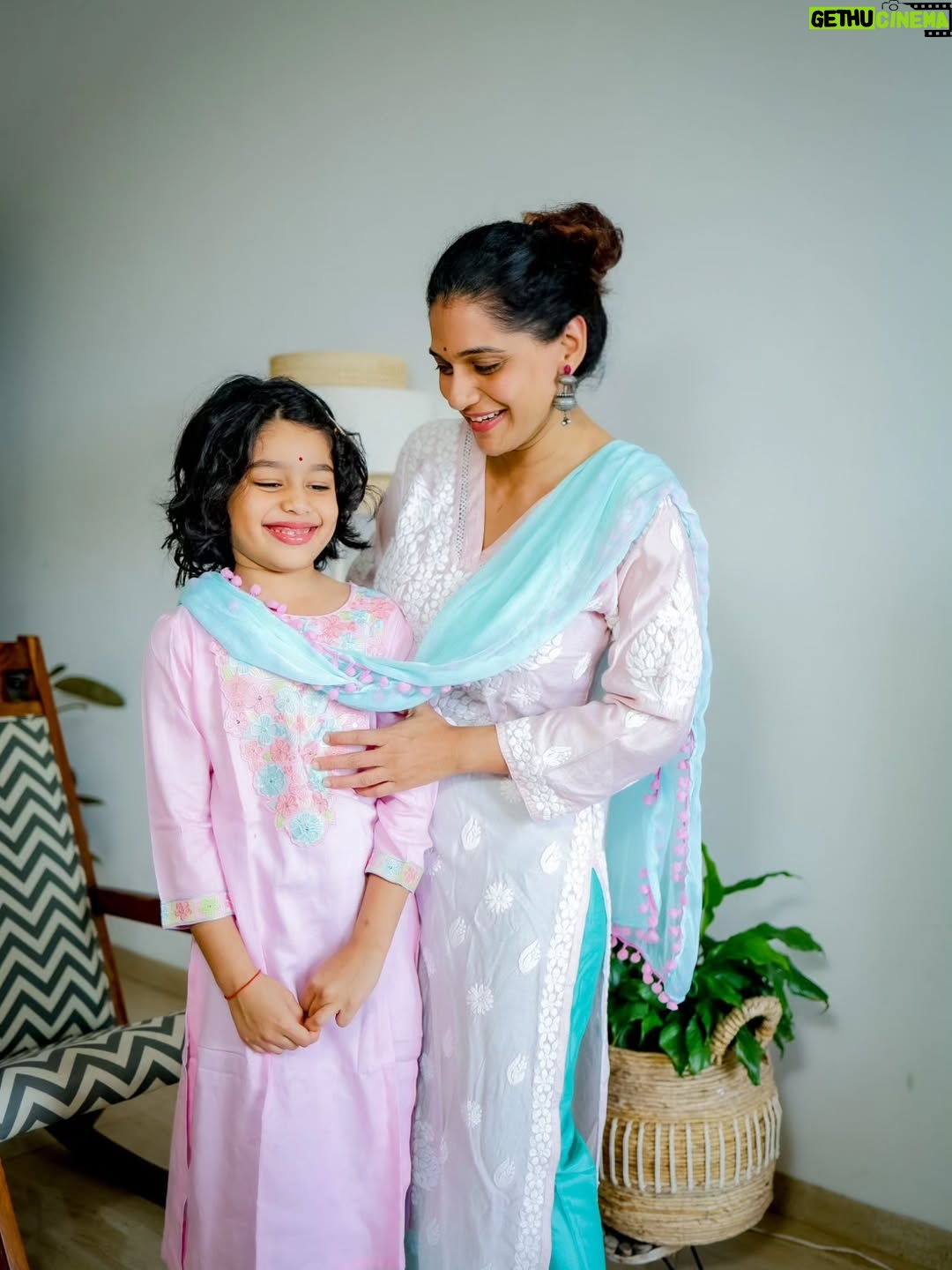 Urmilla Kothare - 28.6K Likes - #collaboration with @firstcryindia

Festivals get brighter when your little one dresses happier! 🌸💫
@firstcryindia has perfect outfits for kids for every celebration...

Their new Diwali collection has the perfect mix of Indian elegance and Western fun for kids.

From sizes to styles… they’ve thought of every child.
Dress up, click more pictures and celebrate beautifully! ❤️

✨And here’s something special for all you amazing moms — use my code UrmilaDW2 to get an exclusive discount on your next FirstCry purchase! 💫

#FirstCrywaliDiwali25 #FirstCrywaliDiwali #FirstCry #FussNowAtFirstcry #FirstCryFashion #FirstCryIndia #KidsFashion #FestiveLooksForKids #KidsFashionIndia #FestiveVibes #FeelingFestive #MomAndDaughterMoments #UrmillaKanetkar