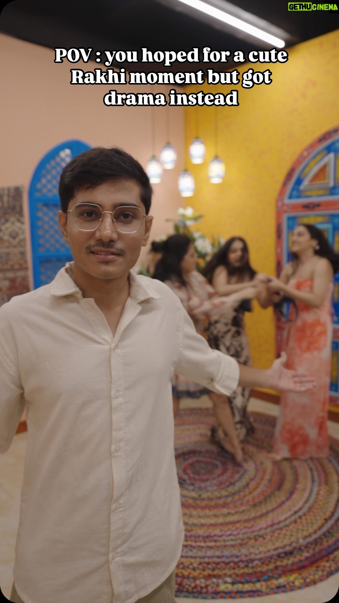 Urusa Javed - 3.1K Likes - Happy Rakshabandhan 😂🫶🏻

📸 - @gauravkrishnan_ 

#FollowKarloYaarOnPrime
#FollowKarloYaar
#amazonprime