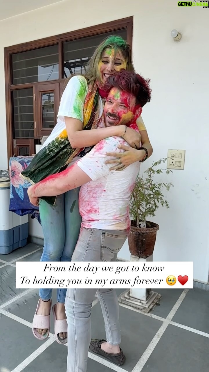Urvi Kar Chaudhary - 2K Likes - HAPPY BIRTHDAY MERI DUNIYA ♥️@raya.chaudharyy I love you ♥️ 

#birthdaypost #babyfirstbirthday #babygirl #1yearcelebration