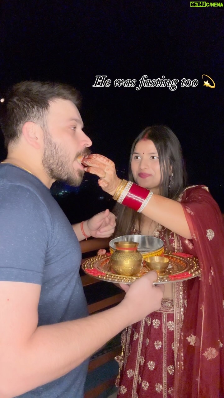 Urvi Kar Chaudhary - 730 Likes - Companion fl 💓 

(#karwachauth #husbandwife #jaatjaatni #bengalijaatwedding #boyfasting #meninlove #couple