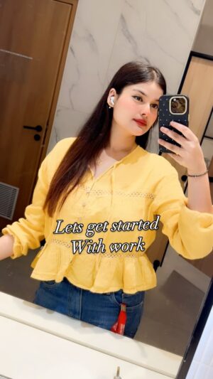 Urvi Kar Chaudhary Instagram - From 6 Am hustle to 7 Pm Peace
#DailyVlog #WorkLife #OfficeToHome #LifeInADay #BusyLife #MorningToEvening #DailyRoutine #VlogLife #RealLifeMoments #9to5Life #HustleAndFlow #workdayvibes
