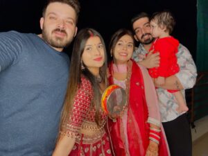 Urvi Kar Chaudhary Instagram - GANG ♥️💫