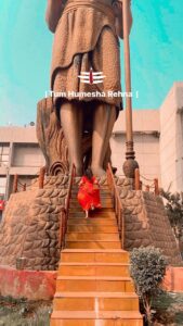 Urvi Kar Chaudhary Top 100 Instagram Photos and Posts