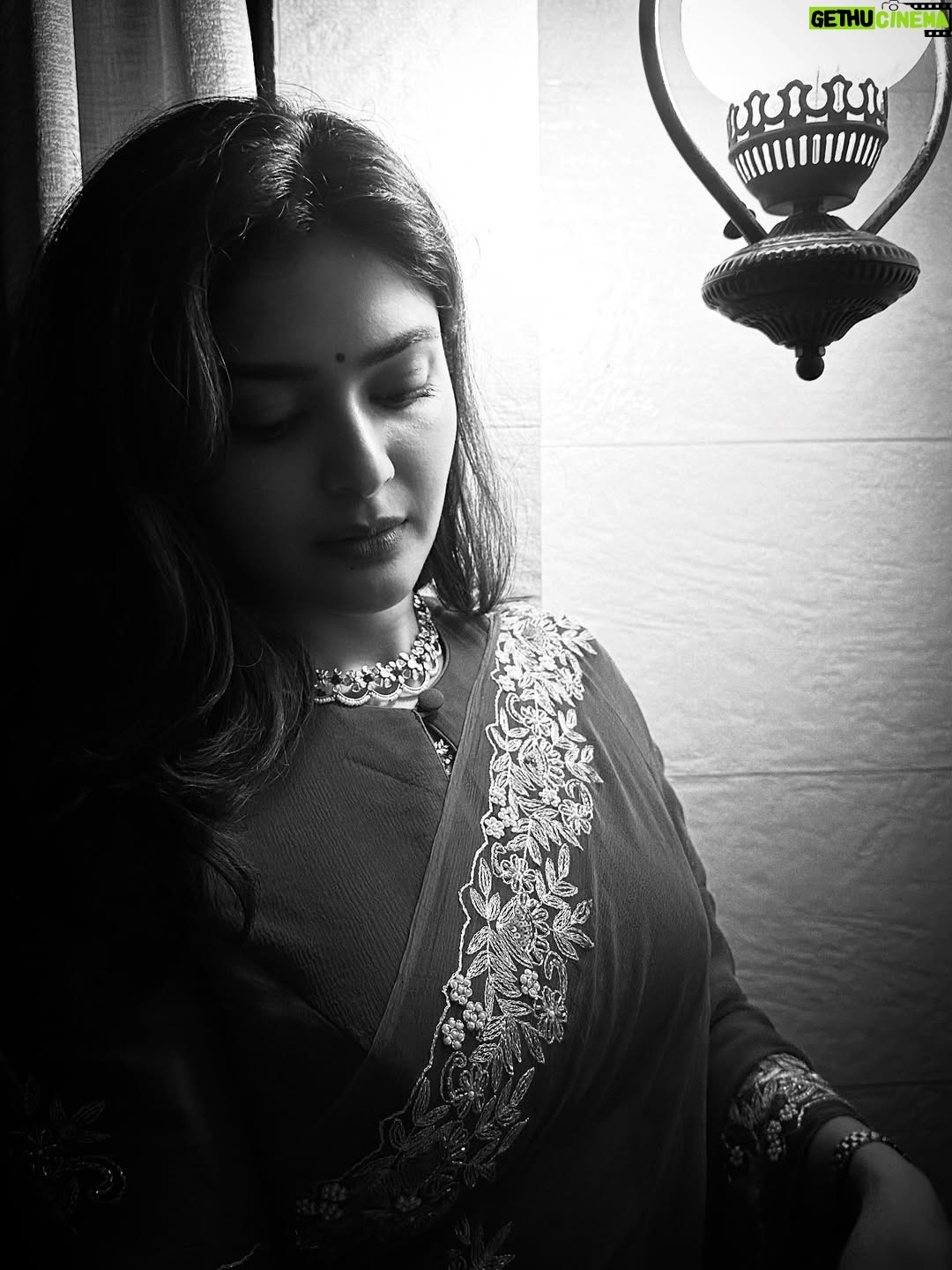 Vaibhavi Shandilya - 24.1K Likes - Styled with love by my MIL @reeta159 🌼