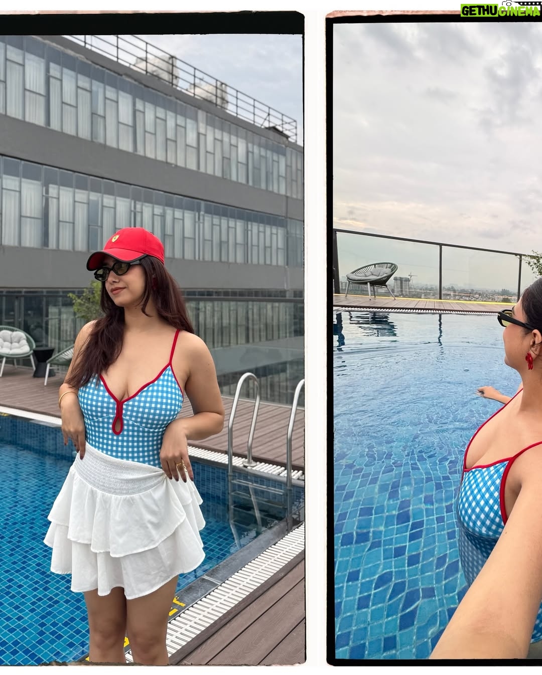 Vaishali Attri - 0.9K Likes - Jalpari with zero swimming skills🧜🏻‍♀️🩵🫢

Swimwear- @savana
Comment for link 🔗

#poolday #swimwearfashion #monokini #theorchid #zirakpur #chandigarh #staycation