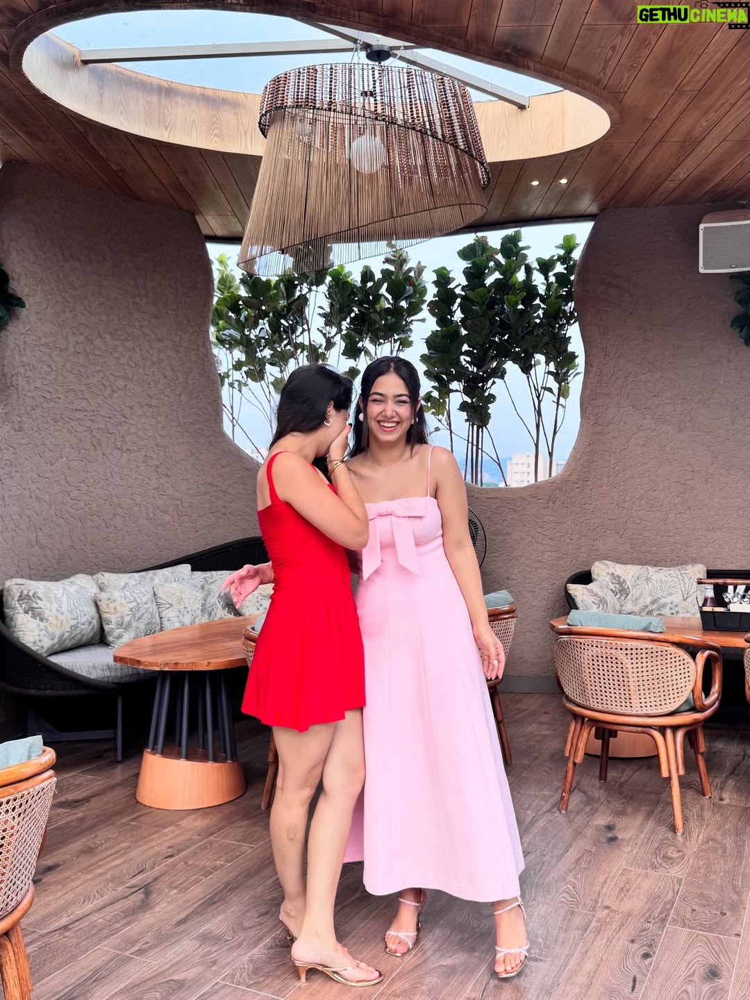 Vaishali Attri - 9K Likes - Just a little note to say thank you for all the love, the messages, the calls, the cakes, the surprises, the hugs (virtual or real), and the thoughtful little things that made my day feel so special💞
My heart is so full and happy.
Here’s to another year of growing, glowing, and giggling my way through life ✨🎂🌸

Dress from @forevernew_india 

#birthdaypost #turned28