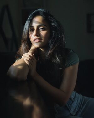 Vaishnavi Chaitanya Instagram - ✨LET THE LIGHT FIND YOU✨

📸 @pranav.foto