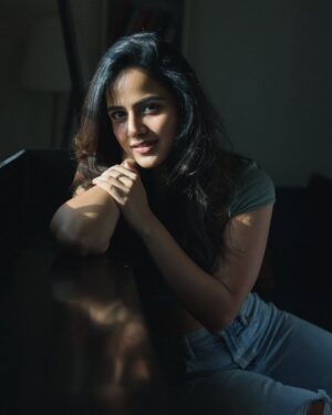 Vaishnavi Chaitanya Instagram - ✨LET THE LIGHT FIND YOU✨

📸 @pranav.foto