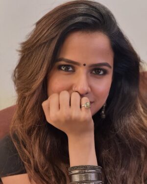 Vaishnavi Chaitanya Instagram - Between the chaos and calm, there’s always a thought of you.✨