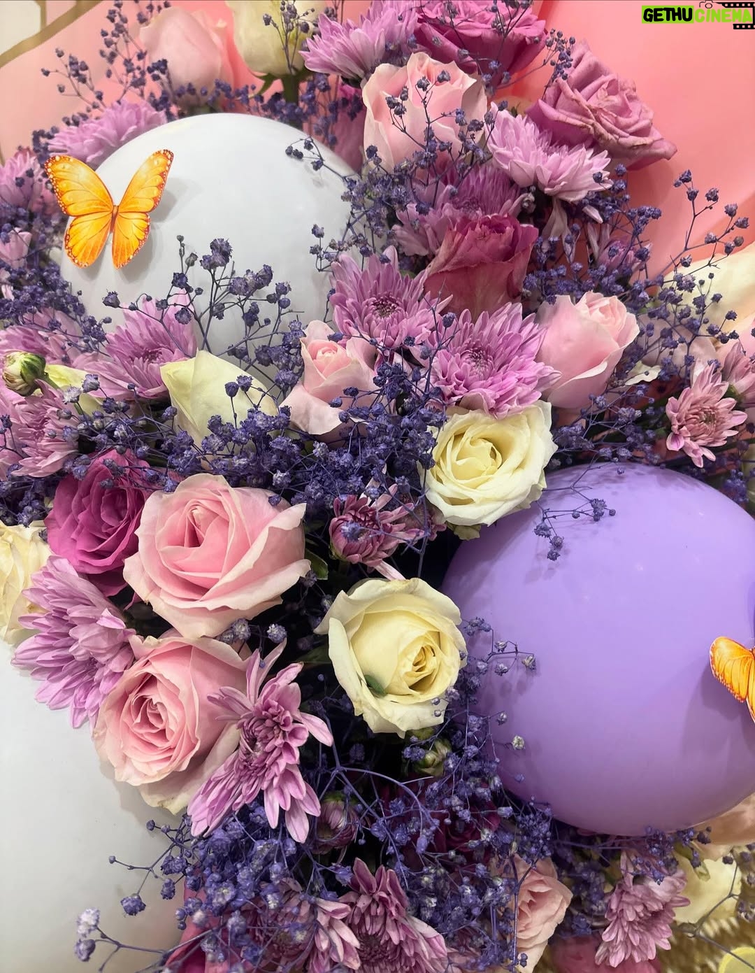 Vanshika Gaba Arora - 14K Likes - Pre birthday surprises are the best 🧸 

I love you Husband ❤️ You never fail to make me feel special ✨🎀