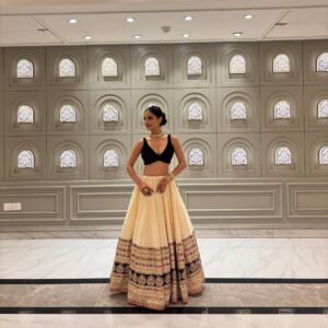 Vanshika Gaba Arora Instagram - Wearing my Mother In Law lehenga ❤️