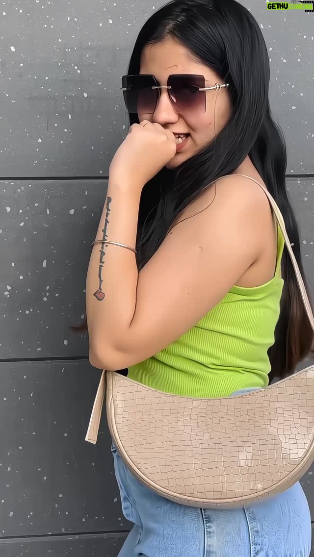 Vanshika Kanda - 2.6K Likes - Tujhko dil dediya ❤️ #reels #trending #explore #viral #instagram #like #comment #follow #reelkarofeelkaro #reelitfeelit #explore