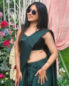 Vanshika Kanda Most Liked Photos and Posts