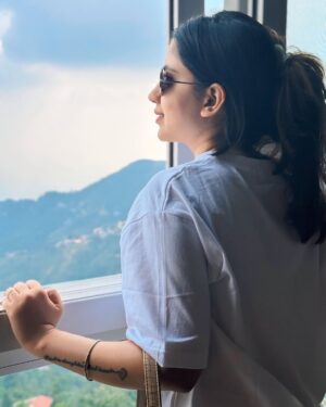 Vanshika Kanda Instagram - Out of your league, but in my own lane❤️ #travel #instalove #instafashion #music #followme #beauty #reels #likesforlike #cute #instaphoto #lifestyle #memes #girl #selfie #me #likeforfollow #smile #k #photoshoot #bhfyp #massoorie #loveyourself #comment #post #pic #l #foryou #following #fyp #photographer