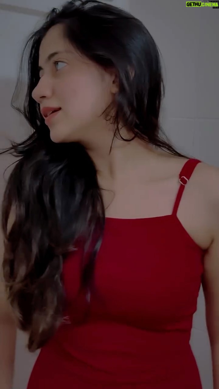 Vanshika Kanda - 13.1K Likes - Lal pari 😉❤️ #reels #reelitfeelit #reelkarofeelkaro #reelinstagram #trending #trendingreels #like #share #comment #follow #viral #explore #exploremore #foryou #foryoupage #instagram #instagood