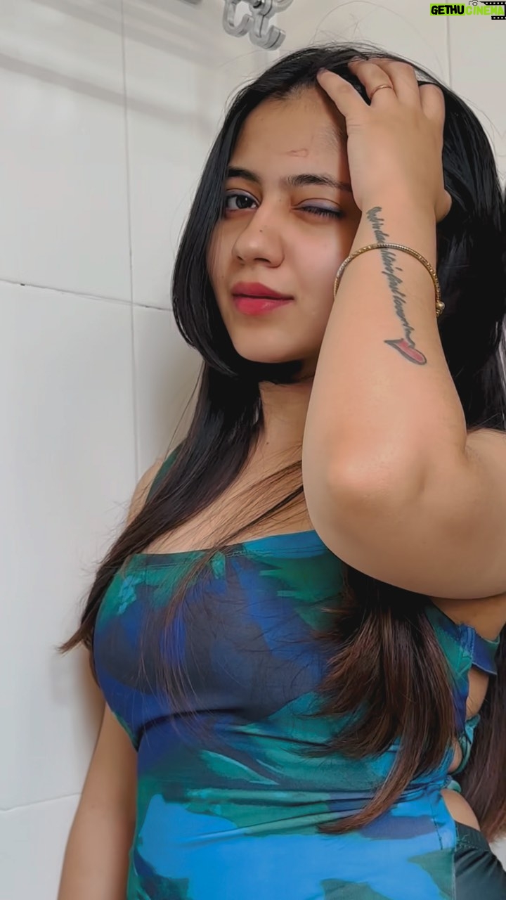 Vanshika Kanda - 2.4K Likes - Shot 😉 #reels #reelinstagram #reelitfeelit #reelk #instagram #instagood #trending #trendingreel #viral #viralvideos #explore #exploremore #foryou #foryourpage