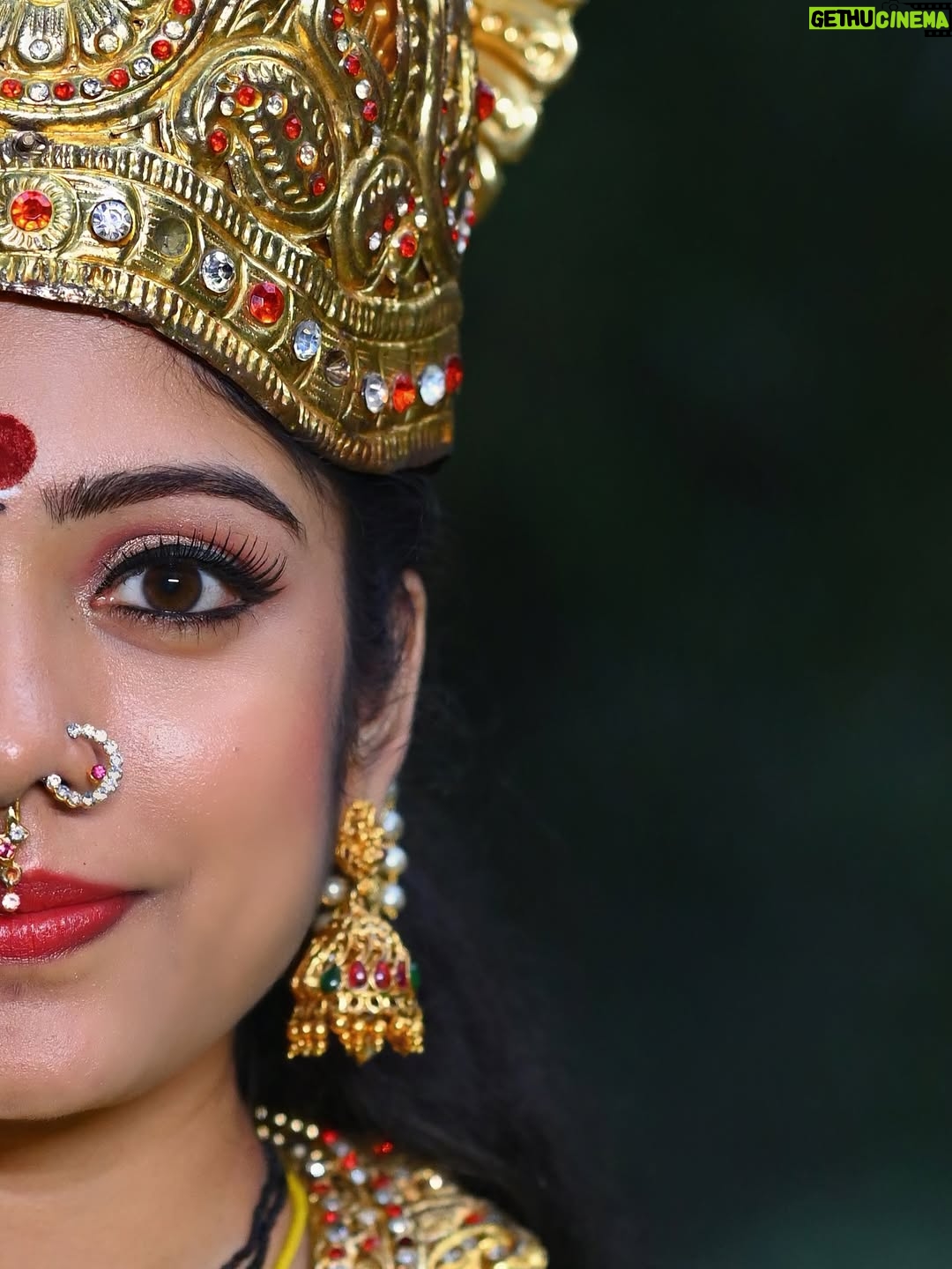 Varsha Bollamma - 334.9K Likes - Where is Chandrika? Please let me know if you find her!! 🥺
Thank you for all the love you have been showering on Constable kanakam! If you haven’t watched it yet, watch it on @etvwin 💕
#constablekanakam