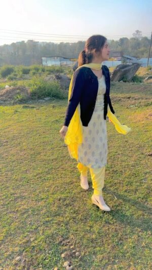 Varsha Rajput Instagram - 😂😂😂🤭dance dekho ulta sidha