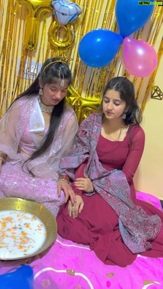 Varsha Rajput - 107.2K Likes - Gana sun k rone k drame 🤭😂