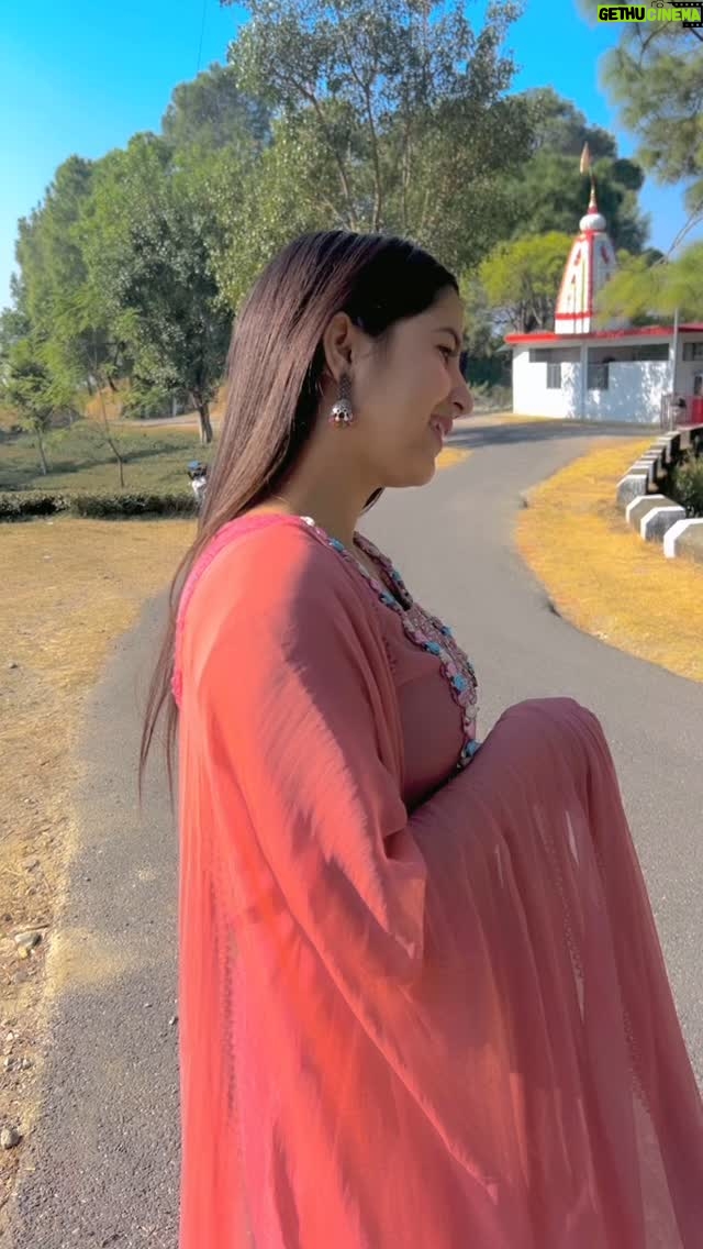 Varsha Rajput - 218.6K Likes - #insta #lovely #comedy #viral #réel #it #new