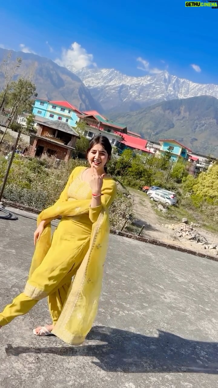 Varsha Rajput - 12.8K Likes - #trending #reels #viralreels #trendingreels #explore #instagram #instagram #bholenath #viral