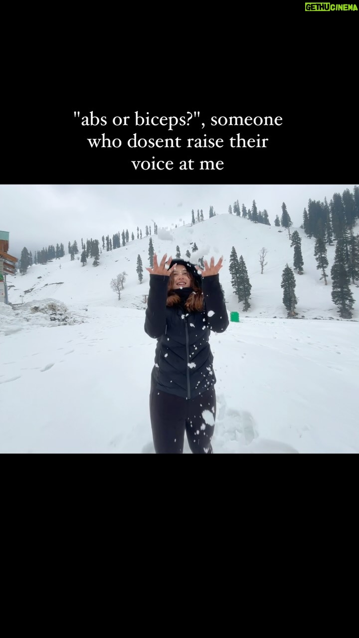 Vasundhara Thakur - 40.2K Likes - ✨🧿for all my girlies out there 💕✨♨️
.
.
#explorepage #explore #trending #vasundharaaa #girls #love #lovequotes #captions #insta #couples #friends #goals #girls #fyp #foryoupage