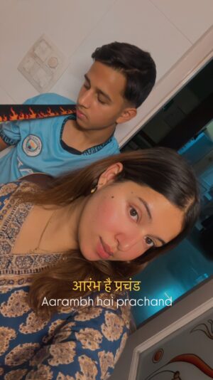 Vasundhara Thakur Instagram - this song gives me goosebumps ૐ
.
.
.
.

#explorepage #explore #trending #music #songs #india #indian #war #hindu #singers #singing #fyp #hindi #viral #instagram #insta #instagood #indianarmy #army #indianarmy