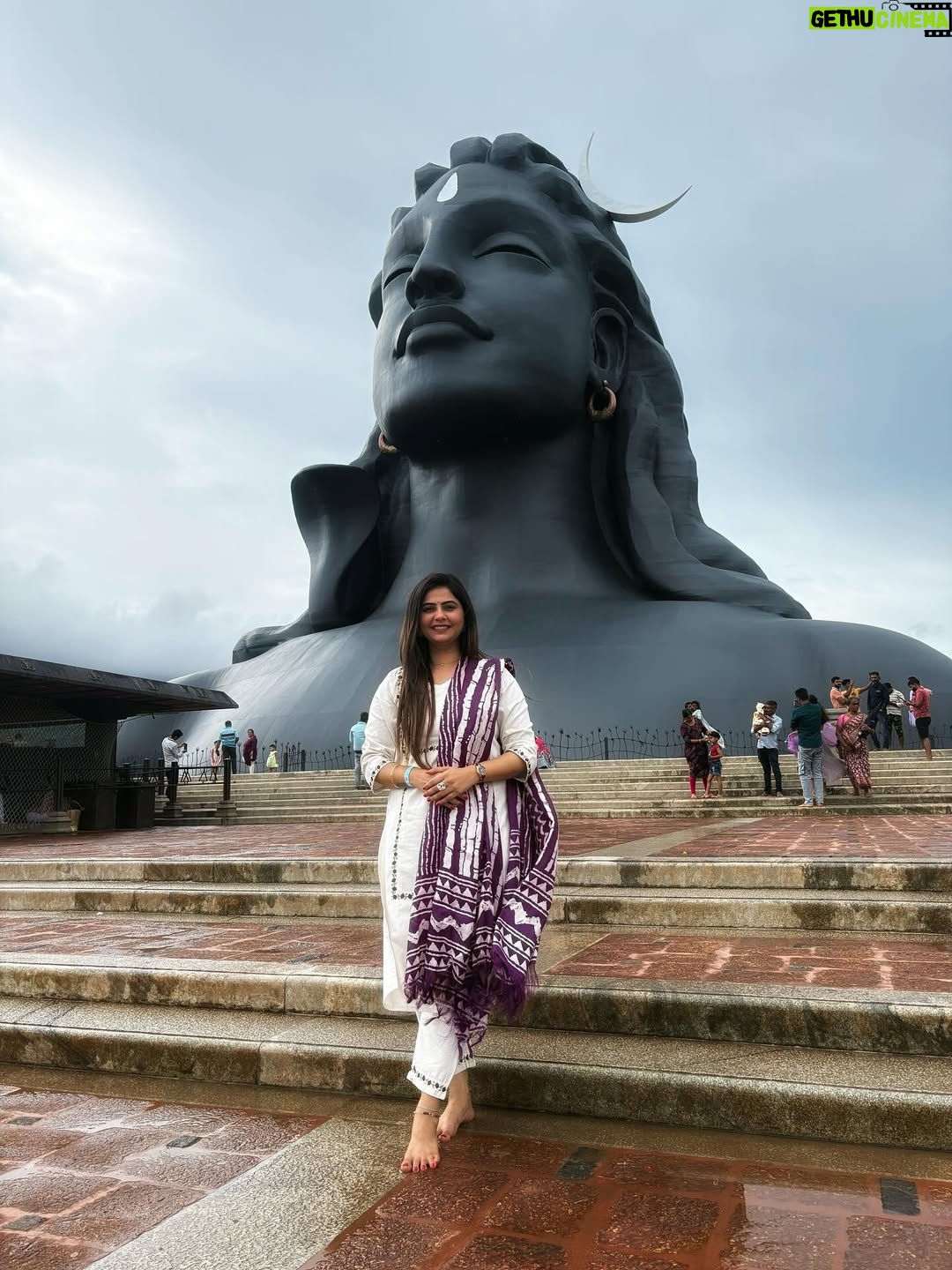 Veena Jagtap - 114.3K Likes - 🤍💜ॐ नमः पार्वती पतये हर हर महादेव💜🤍