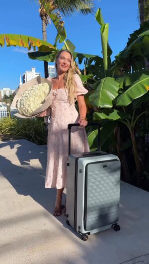 Victoria Jancke Instagram - ✨ Just landed back from another whirlwind of travels…

And the first thing waiting for me? A bouquet of white roses and my @Level8_official Adventurer luggage — my favorites. 🤍

There’s something about coming home, suitcase in hand, feeling the Miami sun and palm trees around me. A reminder that travel is more than movement, it’s a lifestyle.

And speaking of lifestyle, my Level8 Adventurer Luggage has officially become my go-to travel essential. Here’s why:

1️⃣ Top-opening design — no need to lay it flat like other suitcases. Just lift, grab, and go — sleek, simple, and elegant.
2️⃣ Expandable zipper — because we always come home with more than we left with 🌹
3️⃣ Super smooth-glide wheels — effortless motion, no noise, no drag, just pure travel bliss.

You should be getting ready! Level8’s Black Friday Sale starts November 1st! Enjoy 20% OFF and elevate your next adventure in style.

#Level8#Level8luggage #Adventurer #Checkinluggage #BestLuggage #Travelstyle #ElevateEveryJourney #ad