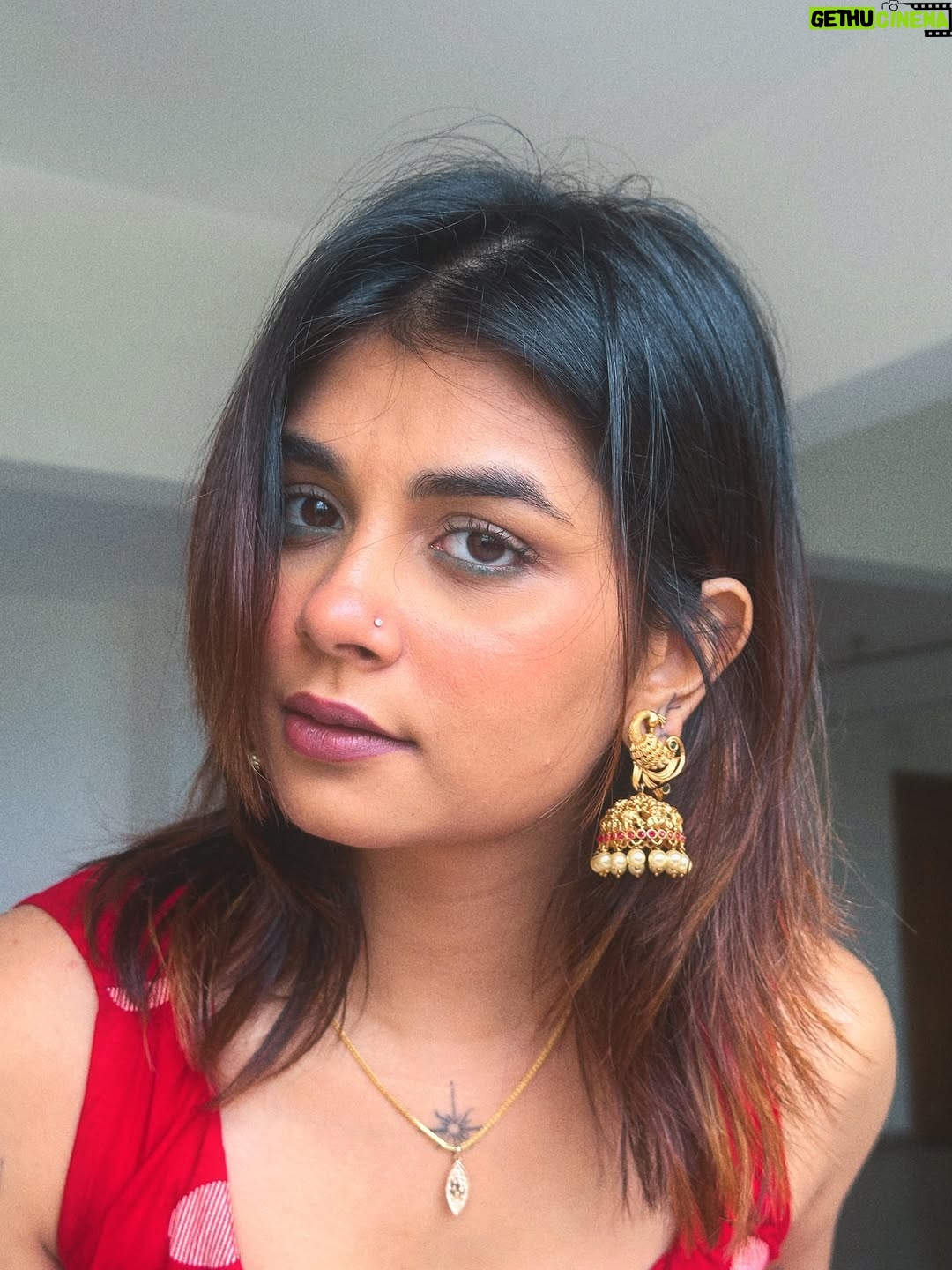 Vidhi Kothari - 1.2K Likes - 🦦