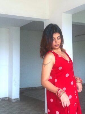Vidhi Kothari Instagram - 🦦