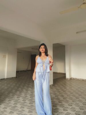 Vidhi Kothari Instagram - 👾