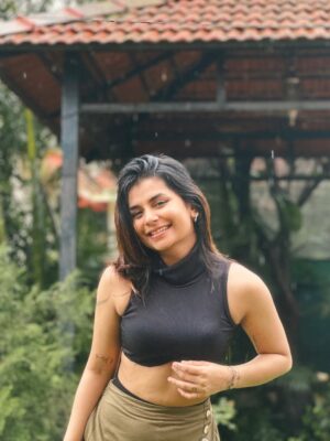 Vidhi Kothari Instagram - 🥀