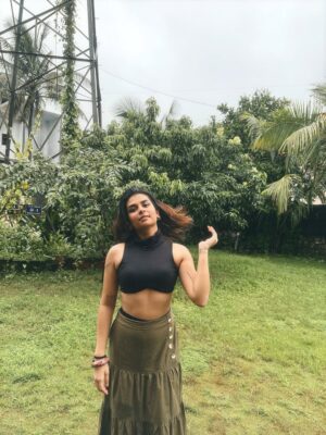 Vidhi Kothari Instagram - 🥀