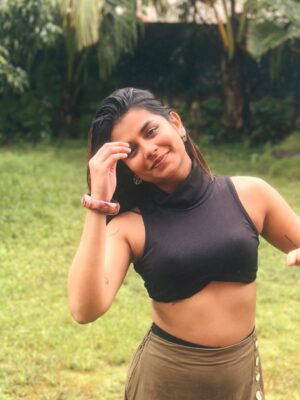 Vidhi Kothari Instagram - 🥀