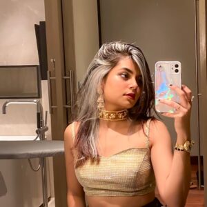 Vidhi Kothari Instagram - getting the urge to colour my hair the same, again 🥹🤍