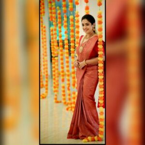 Vidhya Mohan Instagram - @preethiparakkat 

Jewellery: @parakkat_jewels