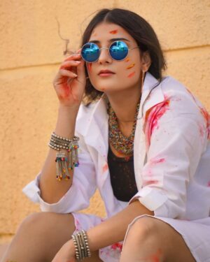 Vidushi Malpani Instagram - Lost in a swirl of colors, laughter, and endless memories. ✨🌸 #HoliHues #FestivalOfColors