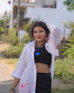 Vidushi Malpani Instagram - Lost in a swirl of colors, laughter, and endless memories. ✨🌸 #HoliHues #FestivalOfColors