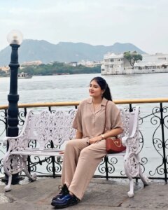 Actress Vidushi Malpani HD Photos and Wallpapers July 2025