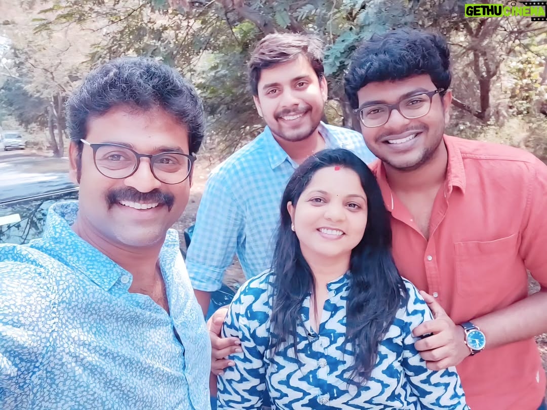 Vikkals Vikram - 25.3K Likes - All the very best thambi @vikkals_vikram for #BB9 🎊🎊🎊 Rock as always 👍  #bigboss9 @vijaytelevision 
@hamsadhwaniprem
@kaushik_sundaram 
@sanjeeth.p
@poojithaa__kalyanaraman