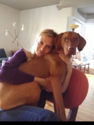 Vinessa Shaw Instagram - Rufus, our sweet handsome boy is gone! He was 14! He had the deepest gaze and the goofiest ways. Climbing all over and licking you, balancing things on his head and pointing forever. A big personality all the way to the end. I think he was pretty special, even though I might be biased since he was my “first born”. I’d like to think we rescued him from “show business” since his parents were show dogs. He was meant to be famous, but he was only that for those who knew him. Since he passed the same day as the legendary handsome, gingery Robert Redford, perhaps he now lives among legends. #rufusthevizsla