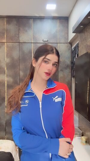 Vinniee Singh Instagram - #feature #reelitfeelit 💕🧿🌈