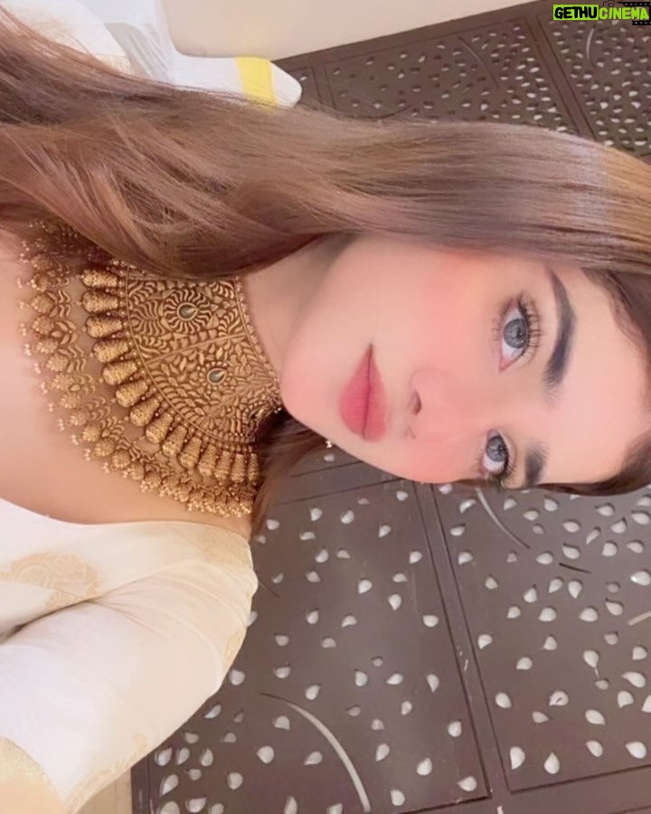 Vinniee Singh - 2.8K Likes - Jealousy is a disease, Get well soon 🧿❤️